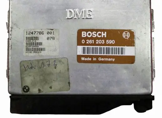 BMW 3 E36 Engine control unit/module 0261203590