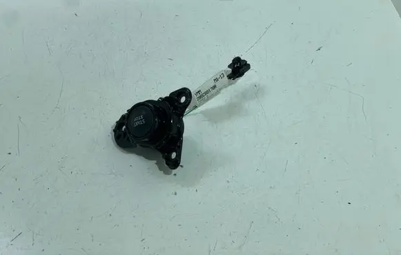 Engine start stop button switch