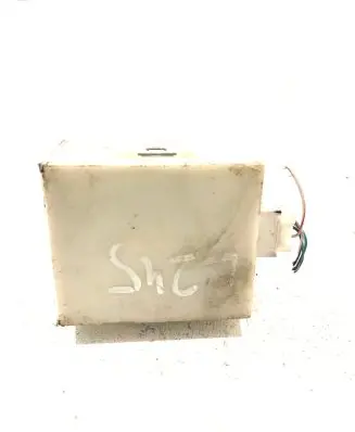 Toyota Avensis T250 Door central lock control unit/module 8974105070 000003707 736680