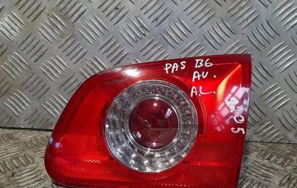 Volkswagen PASSAT B6 Tailgate rear/tail lights 3C9945094A
