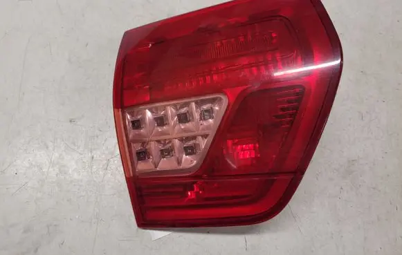 Citroen C5 Tailgate rear/tail lights 967181148001 VP8X8X13405 28734G