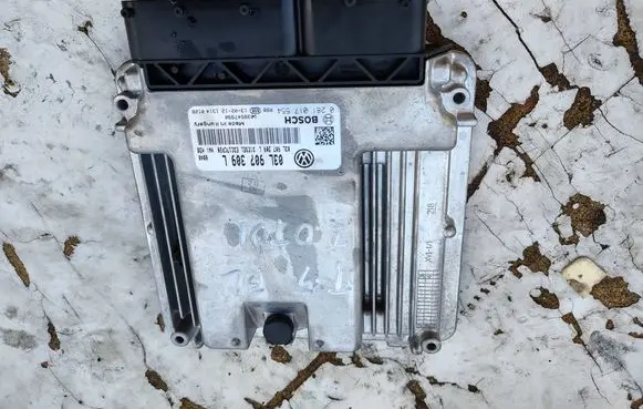 Volkswagen Transporter - Caravelle T5 Engine control unit/module 03L907309L