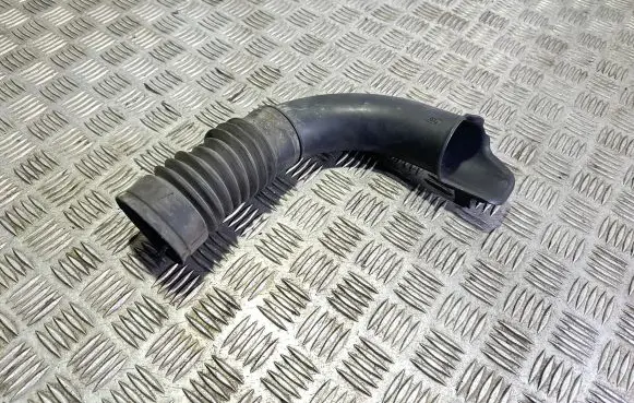 Ford Transit Air intake hose/pipe 6C119A675C