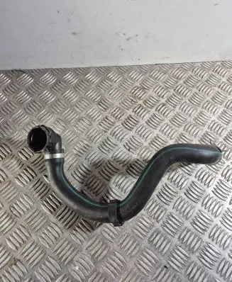 Volvo V40 Engine coolant pipe/hose 31474987