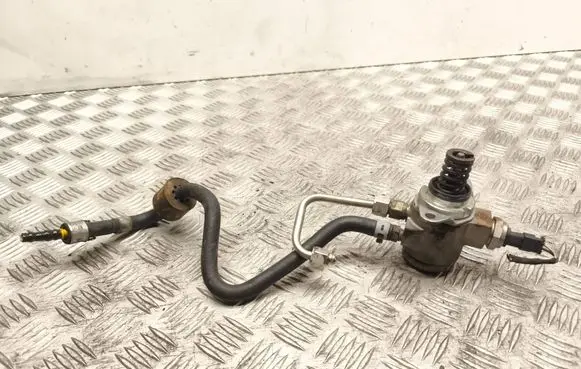 Volkswagen Caddy Fuel injection high pressure pump 03C127026M