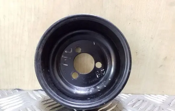 Volkswagen Golf IV Power steering pump pulley 030145269A