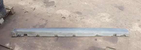 Citroen C5 Front sill (body part) 9681060880