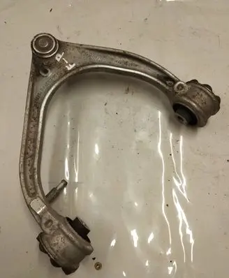 Jaguar F-Pace Front upper control arm/wishbone HK833084