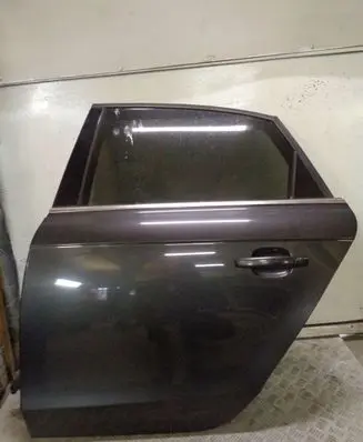 Rear door