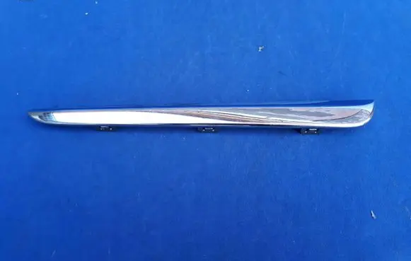 Honda CR-V Rear bumper trim bar molding 08P02SWA0000H7