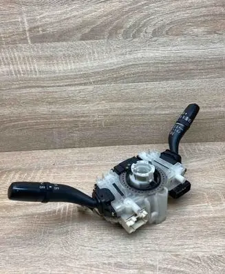 Mazda 6 Wiper turn signal indicator stalk/switch 17D318 17A089A GJ5M