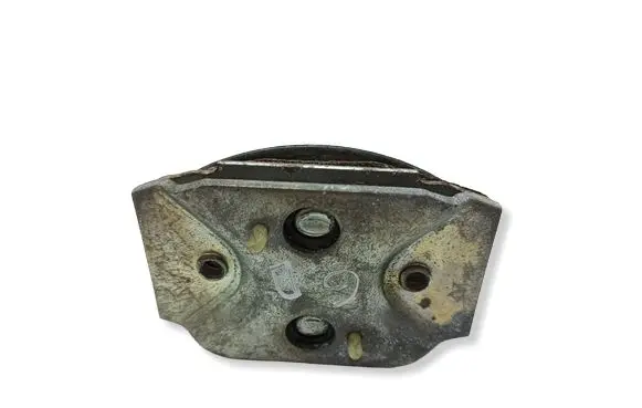 Jaguar XJ SERIE 2 Rear door lock loop/hook striker 