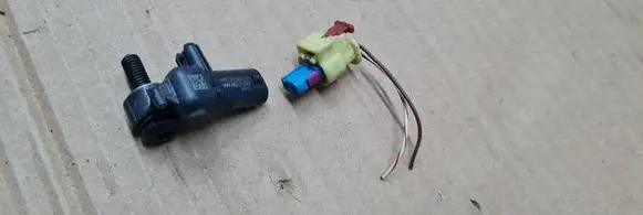 Audi A5 Airbag deployment crash/impact sensor 4M0959651