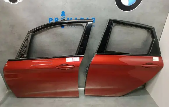 BMW 2 F45 Front door