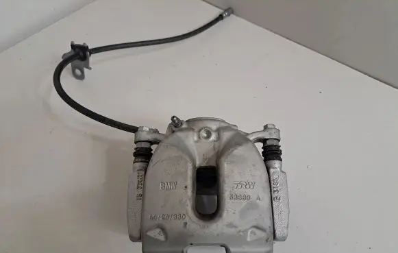 BMW X4 G02 Front brake caliper 6882253 6882259
