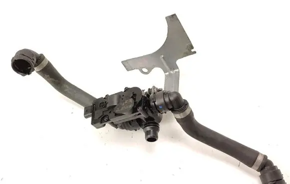 Volkswagen Crafter Engine coolant pipe/hose 017990489