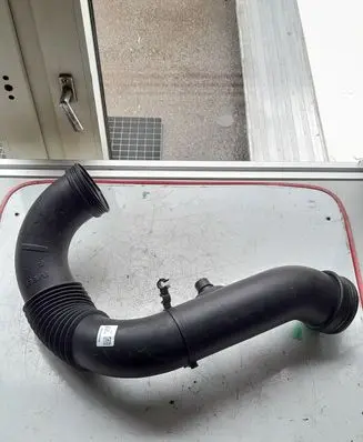 Iveco Daily 6th gen Air intake hose/pipe 5801951415 150KMFROMNEW
