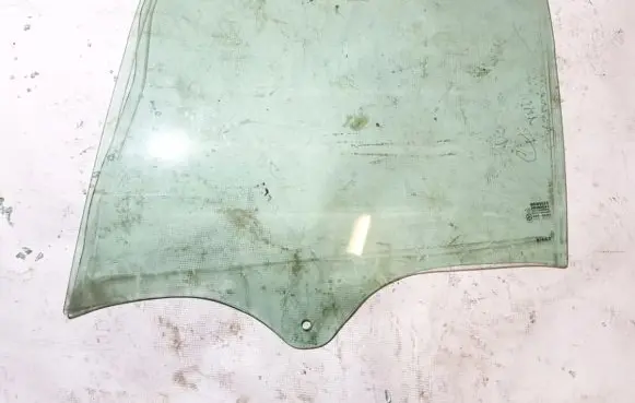 Renault Laguna II Rear door window glass