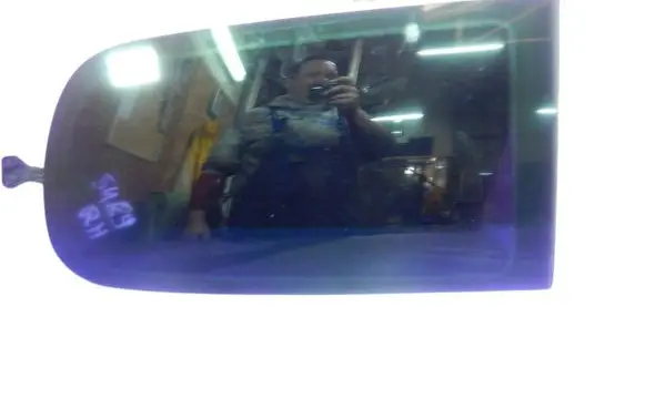 Peugeot 307 Rear side window
