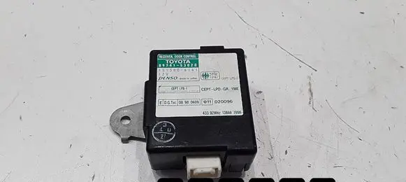 Lexus IS 200-300 Engine control unit/module 53020