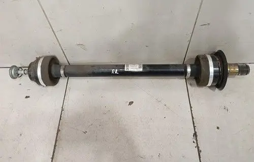 BMW M5 F90 Rear driveshaft/prop shaft 7856937