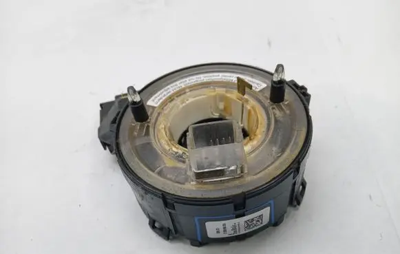 Skoda Octavia Mk2 (1Z) Airbag squib ring wiring 1K0959653C