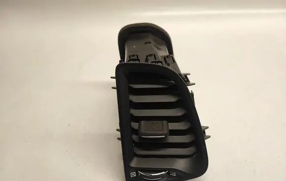 Dodge Challenger Dashboard air vent grill cover trim 5LE81DX9AD 5LE81TRMAA