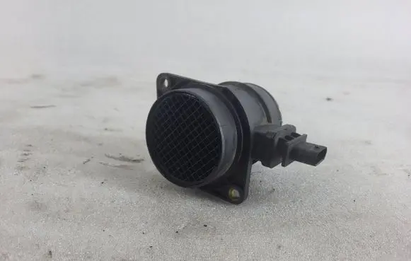 KIA Ceed Mass air flow meter 902105000