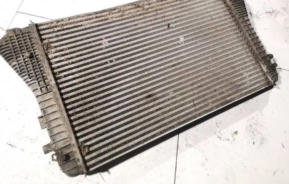 Seat Leon (1P) Intercooler radiator