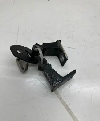 Porsche Macan (95B) Front door hinge set 