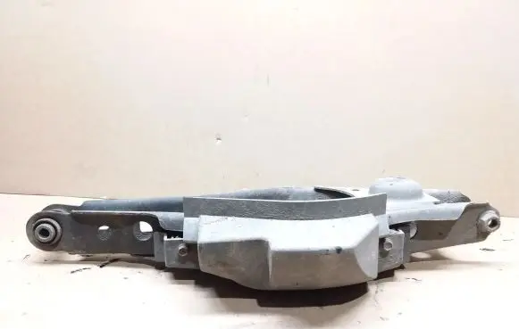 Toyota RAV 4 (XA40) Rear upper control arm/wishbone