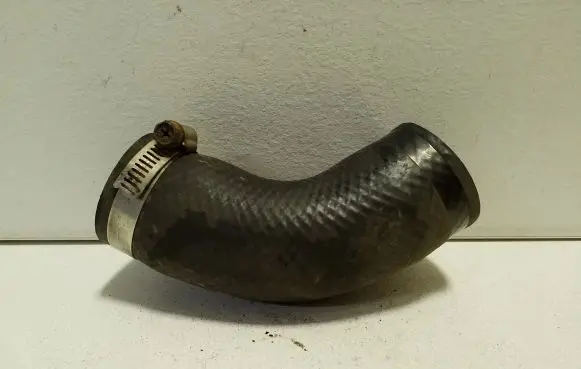 Honda CR-V Intercooler hose/pipe