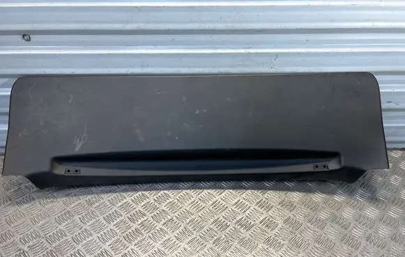 Nissan Note (E11) Tailgate/boot lid cover trim 909009U00A