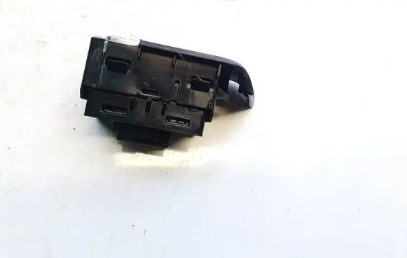 Mercedes-Benz EQB Electric window control switch a1679050201