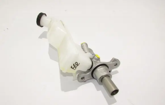 Mercedes-Benz CLA C117 X117 W117 Master brake cylinder A2464300302