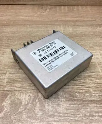 Mercedes-Benz E W211 Gearbox control unit/module A0295452932 05115010