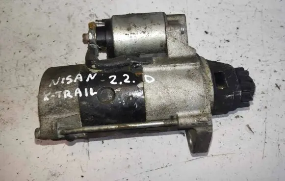 Nissan X-Trail T30 Starter motor
