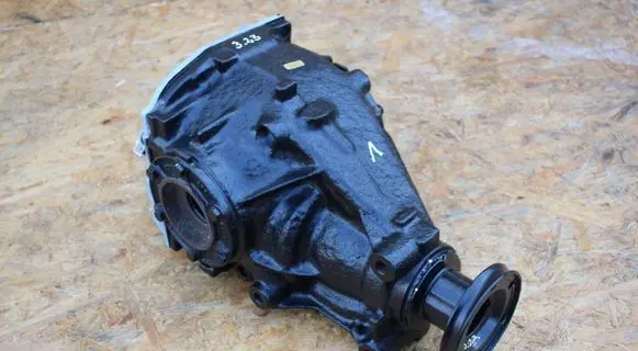 BMW 5 E34 Rear differential e32323