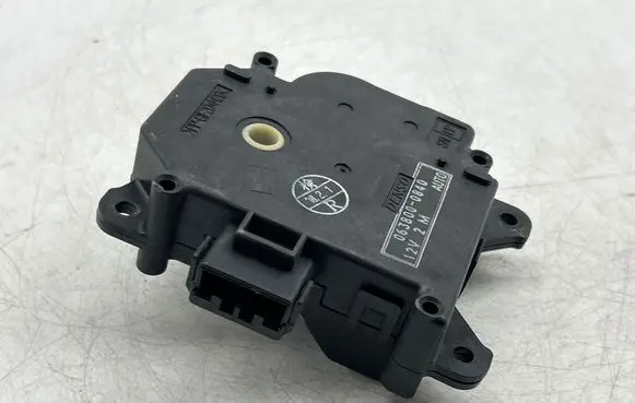 Jaguar XF X250 Air flap motor/actuator 0638000840