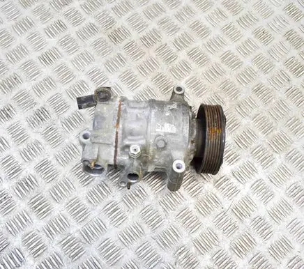 Volkswagen Scirocco Air conditioning (A/C) compressor (pump) 5K0820803