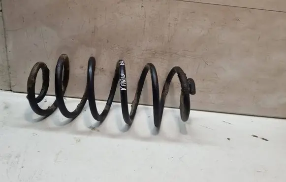 Toyota Yaris Rear coil spring