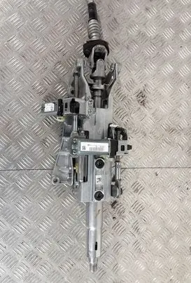 Steering wheel axle set