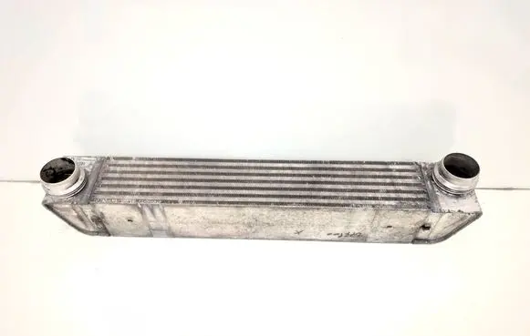 BMW 5 E60 E61 Intercooler radiator 7795823 17517795823