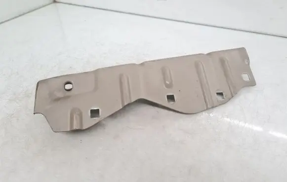 Fiat Croma Fender mounting bracket C9076L