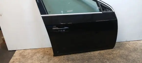 Volvo S60 Front door 