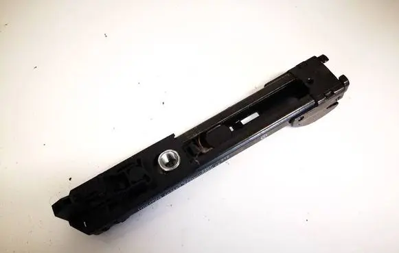 Volkswagen Golf V Seat belt adjustment rail 1t0857819
