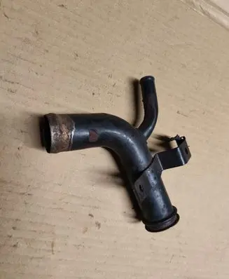 Chrysler PT Cruiser Engine coolant pipe/hose