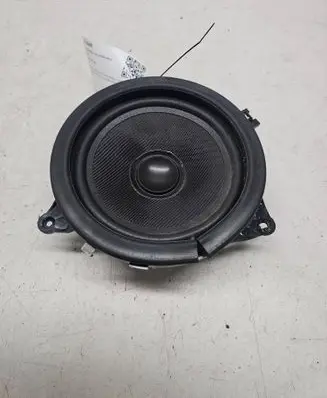 Volvo V70 Front door speaker 9472008