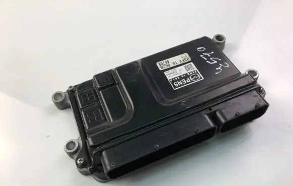 Mazda CX-3 Engine control unit/module ECU PENS18881A