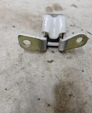 Rear door upper hinge